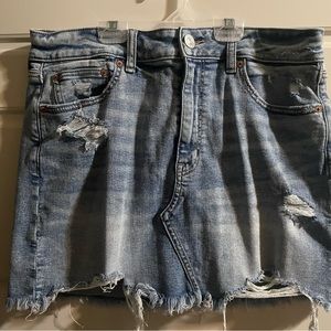 Women’s American Eagle denim skirt size M